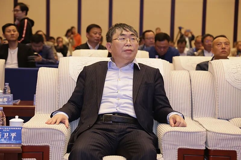 聂卫平应邀出席首届邀请赛。鸠江区委宣传部供图