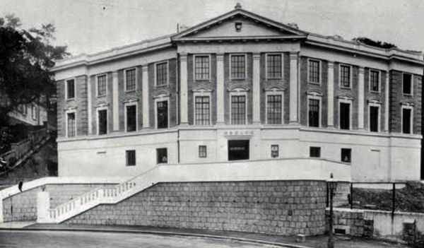 甫落成的香港大学冯平山图书馆，1932年。香港大学档案馆藏。
